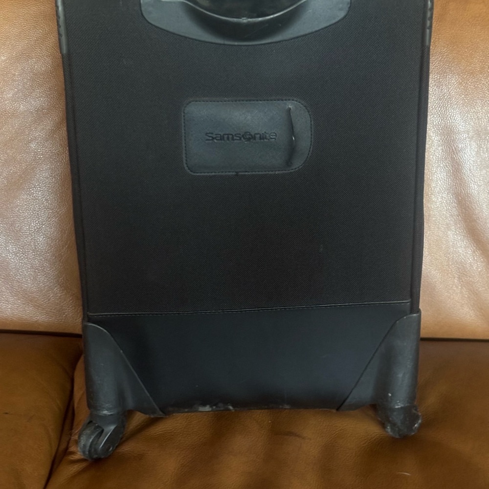 Samsonite Black Travel Bag - Picture 4 of 11